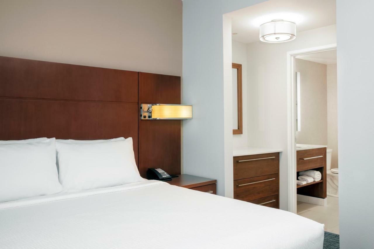 Residence Inn By Marriott Norwalk Exterior foto